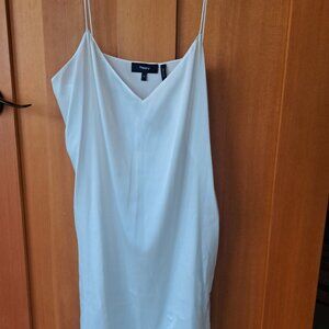 Theory white slip Size M